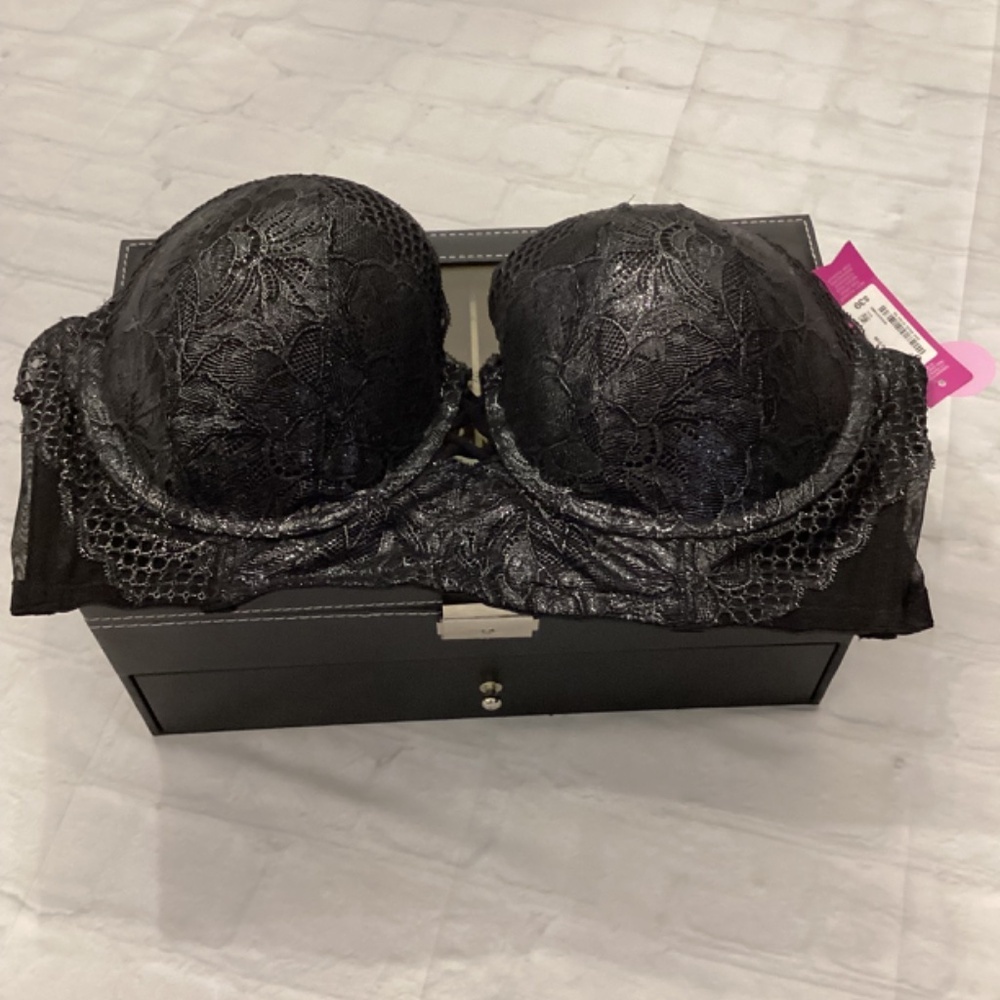 AMBRIELLE LACE DEEP PLUNGE BRA (Size:38D) NWT - Picture 7 of 8